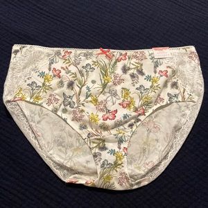 NWT Cacique white Illustration Botanical Cotton High-leg Brief panties Size14/16